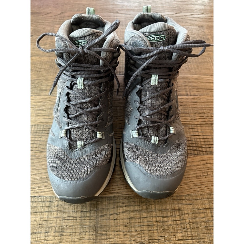 KEEN Women's Terradora II Mid WP Hiking Boots - Magnet / Ocean Wave Size 9 EUC